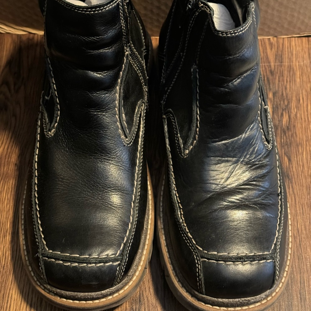 Size 9, Aldo leather dress boots